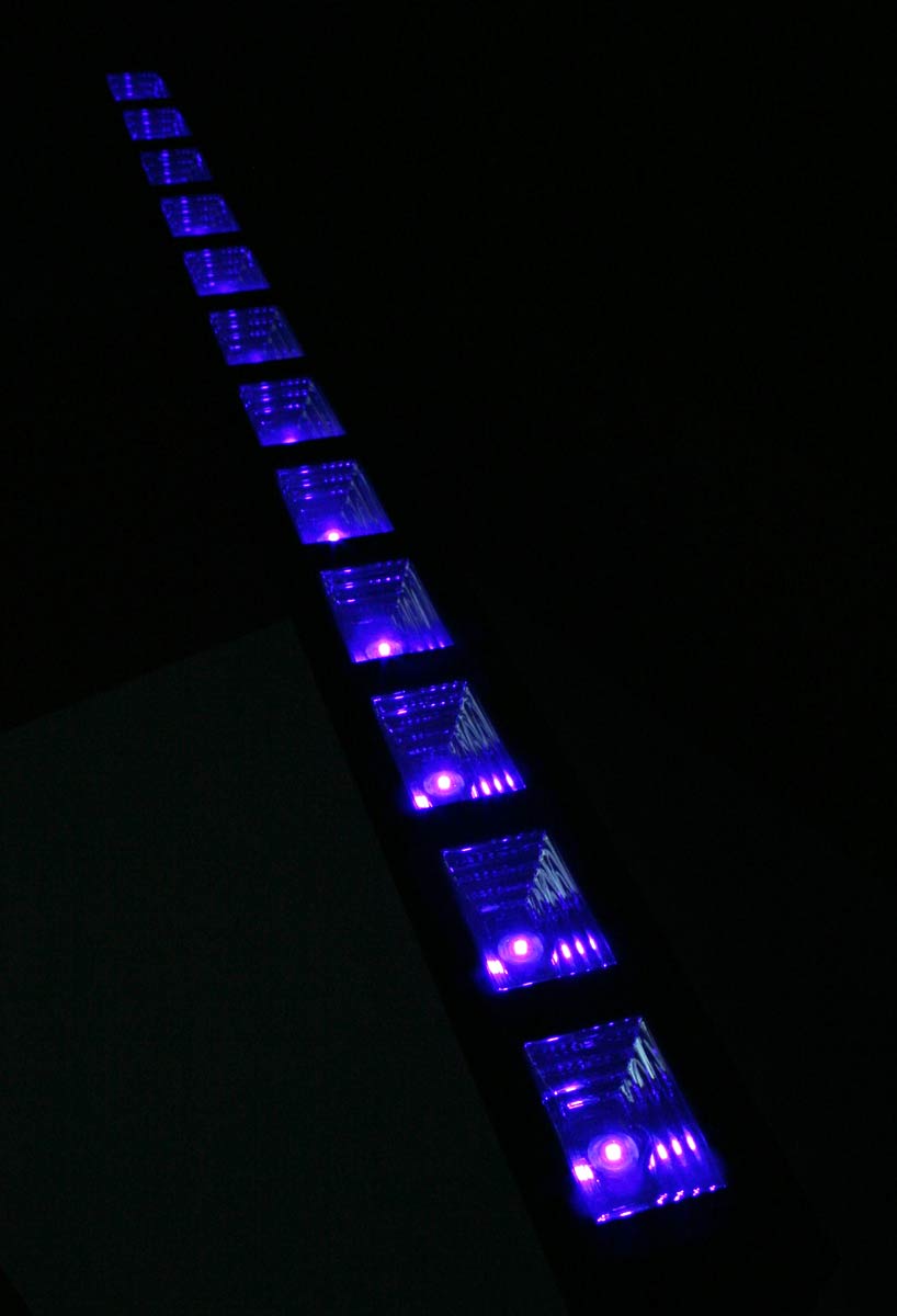 EL153519 E-Lektron UVBAR-36 LED Schwarzlicht-Leiste Lichteffekt
